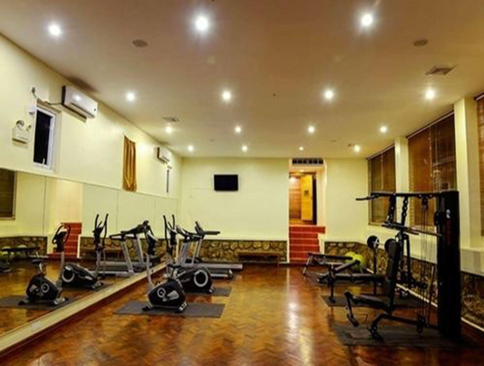 Pine Hill Resort Калау Екстериор снимка