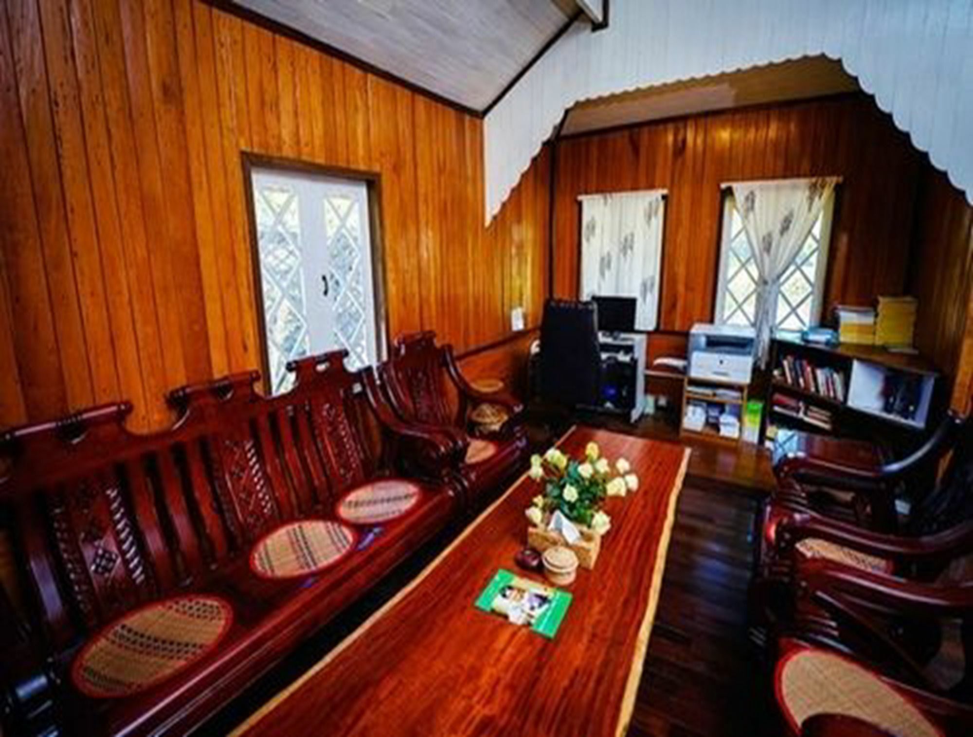 Pine Hill Resort Калау Екстериор снимка