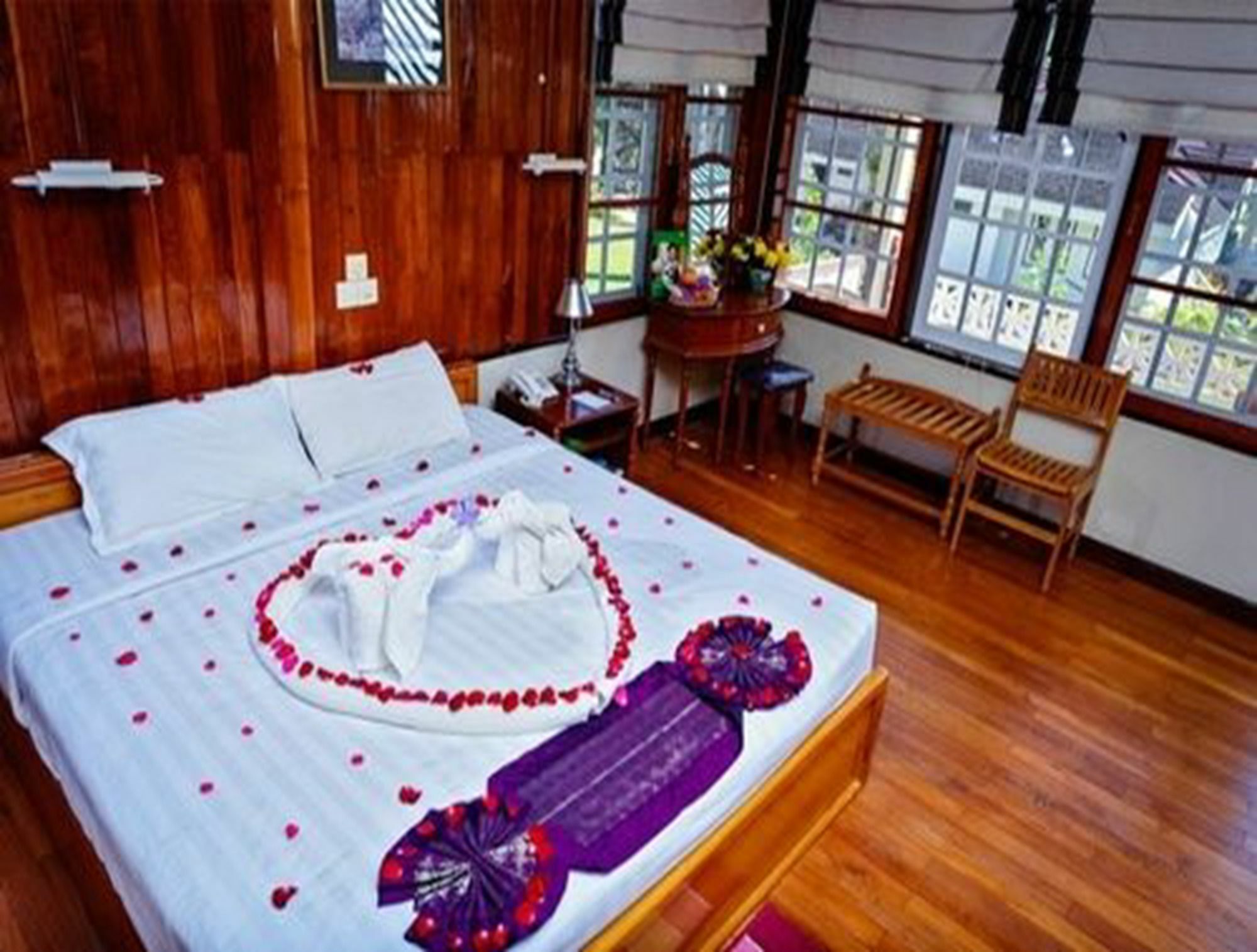 Pine Hill Resort Калау Екстериор снимка