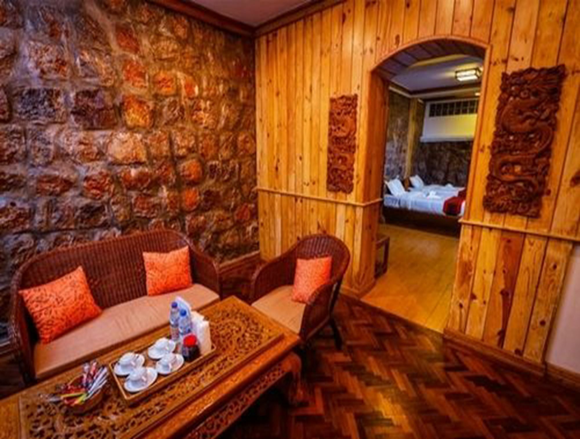 Pine Hill Resort Калау Екстериор снимка